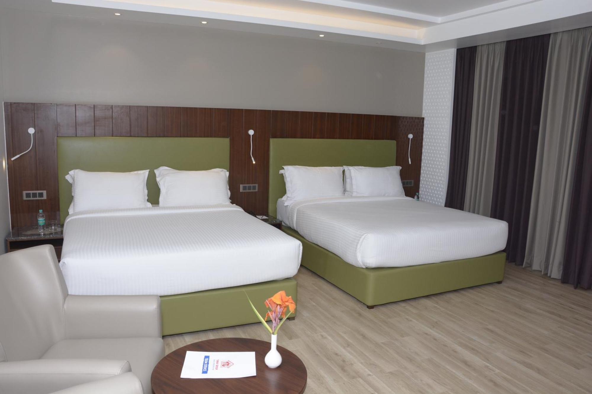 Tania President Inn Shirdi Εξωτερικό φωτογραφία